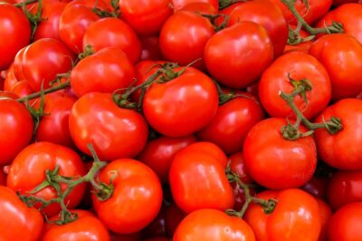 Lycopene for Menopause: Antioxidant Uses, Side Effects & Dosage for Skin & Hormonal Health