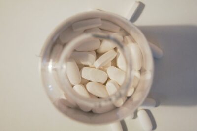D-Glucarate for Menopause: Uses, Side Effects & Dosage for Natural Detox & Weight Loss