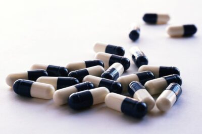 Chondroitin for Menopause: Uses, Side Effects & Dosage for Joint Health & Weight Management