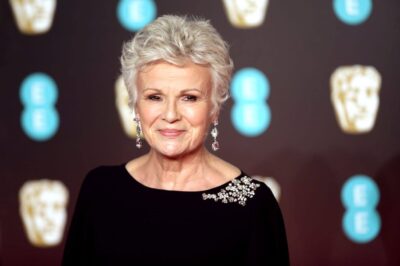 Julie Walters at a formal event.